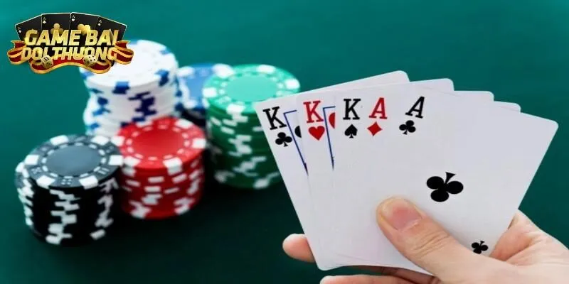 Luật Chơi Phỏm (Tá Lả Hay Bài Ù) Căn Bản Từ A Đến Z